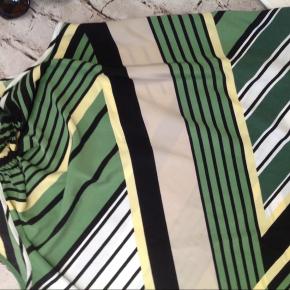 NWOT Alfani multiple colors top sleeveless - Picture 3 of 8